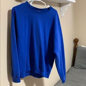 Large blue long sleeve crew neck
